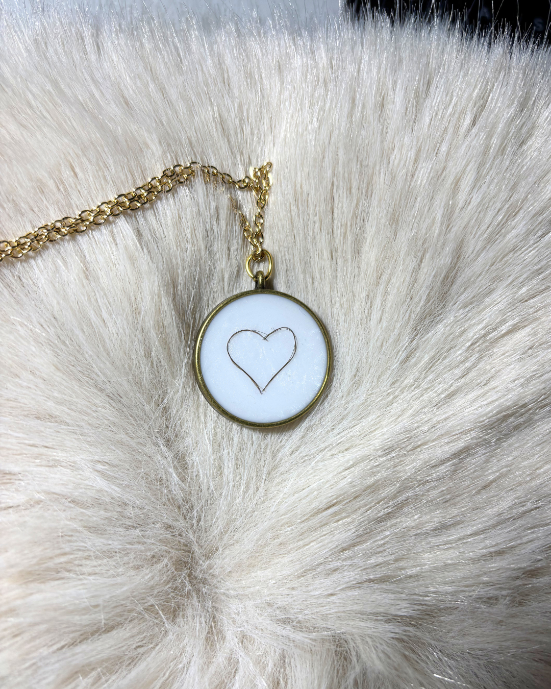 Collier Eterne avec méche de cheveux