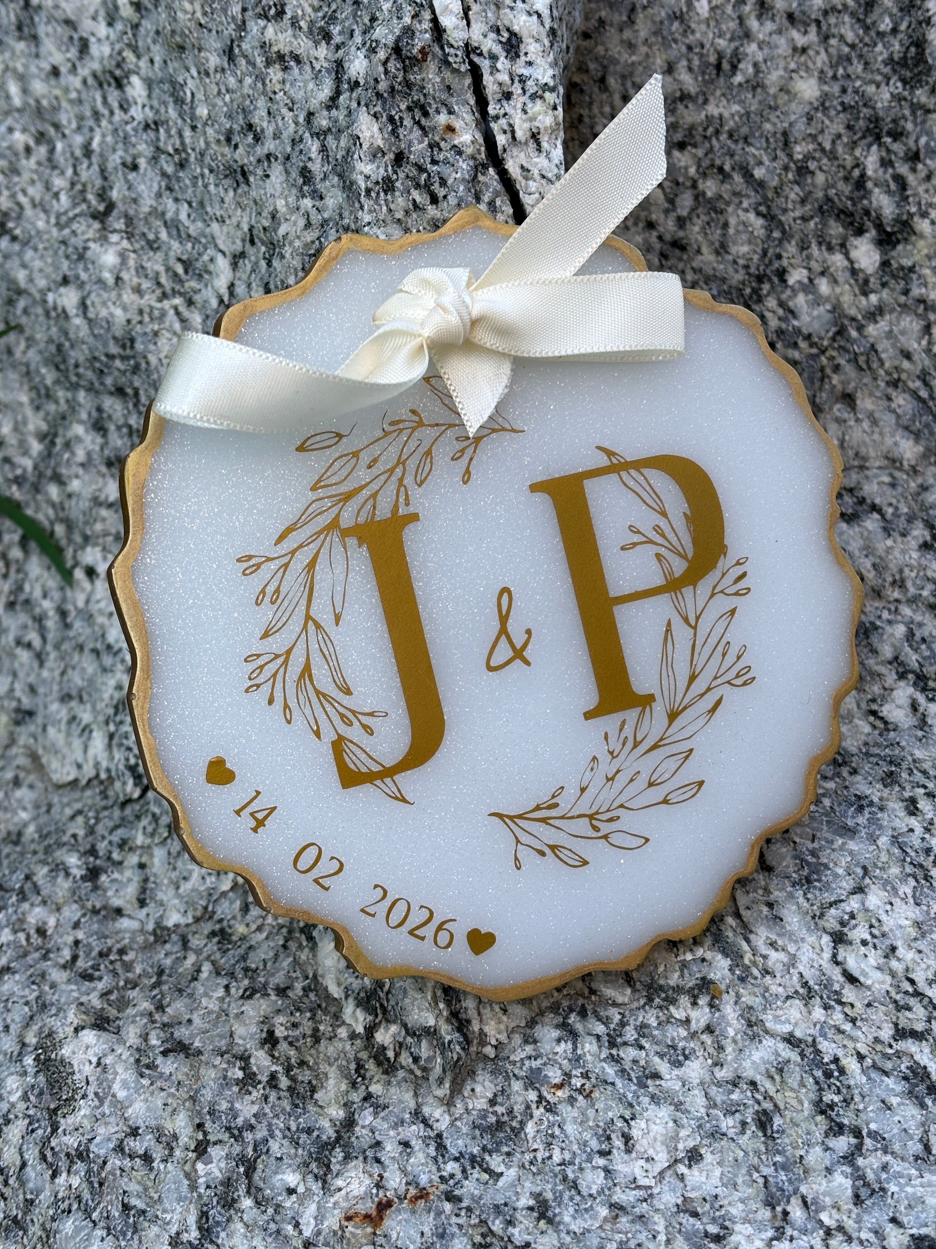 Personalized Resin Ring Bearer Pillow (13 cm)